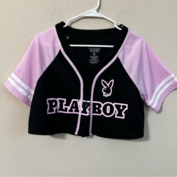 PLAYBOY Tops - Playboy Crop Top Black Pink Baseball Shirt Jersey Raglan Bunny Logo Retro